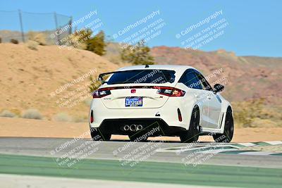 media/Dec-13-2025-Extreme Speed (Sat) [[d129ecb0b9]]/Beginner/Session 2 (Turn 4)/